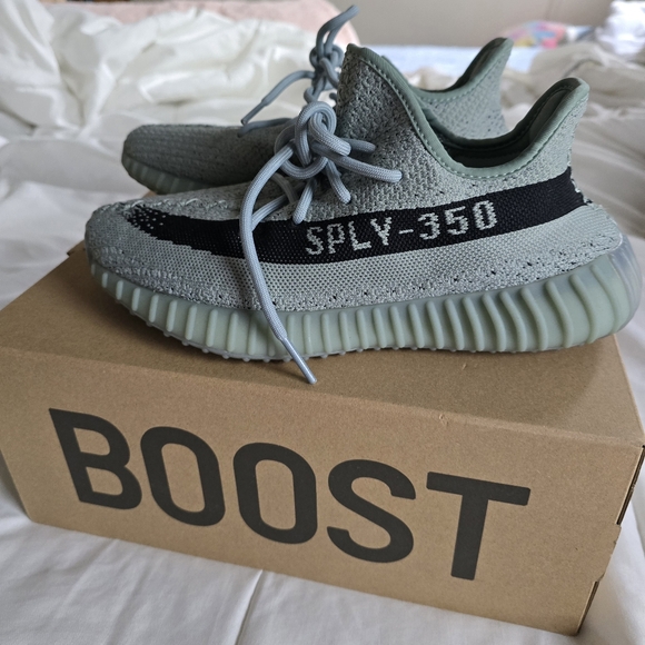 yeezy boost 350 v2 box dimensions Size 10 Yeezy Boost 350 V2 